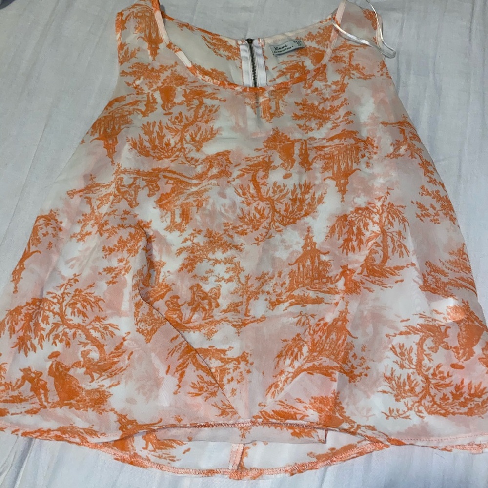 Summer trendy top
